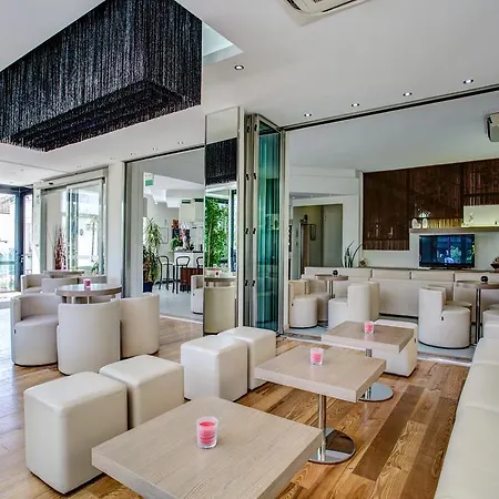 Boston Bellaria-Igea Marina